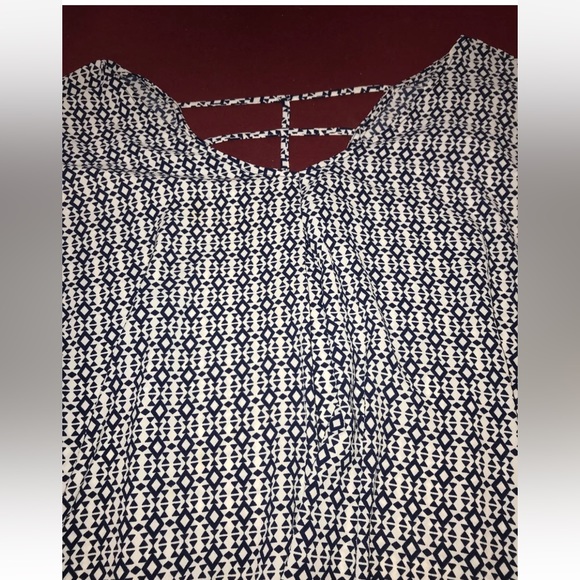 Torrid 5 blue blouse Oversized pullover boho beach Tunic cold shoulder geometric - Picture 2 of 9